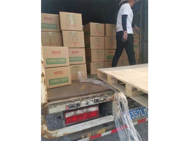 非瀝青基自粘膠膜短邊搭接膠帶
